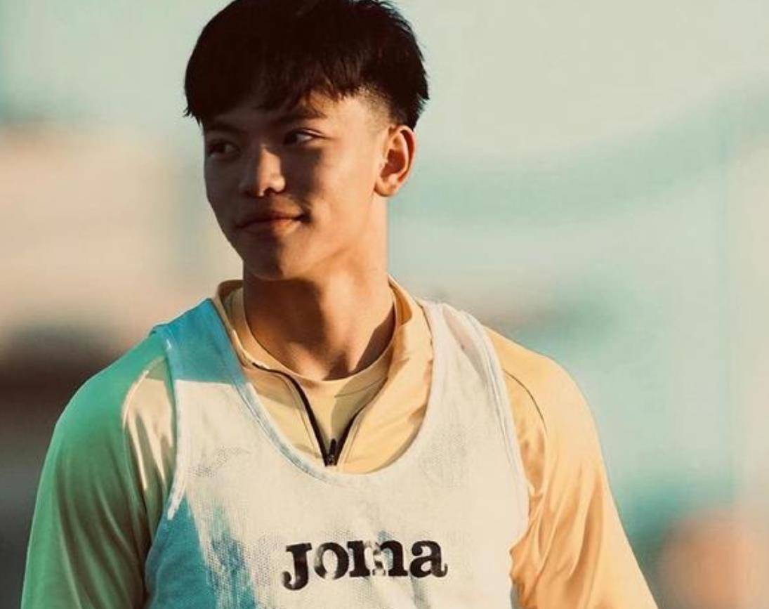 原创比下象棋同名的王天一更犀利中国足球小将在欧洲打进18球