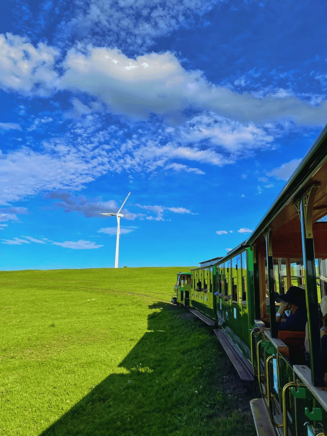 两个人到内蒙玩5天旅行团报价人均多少钱,小白必看超!