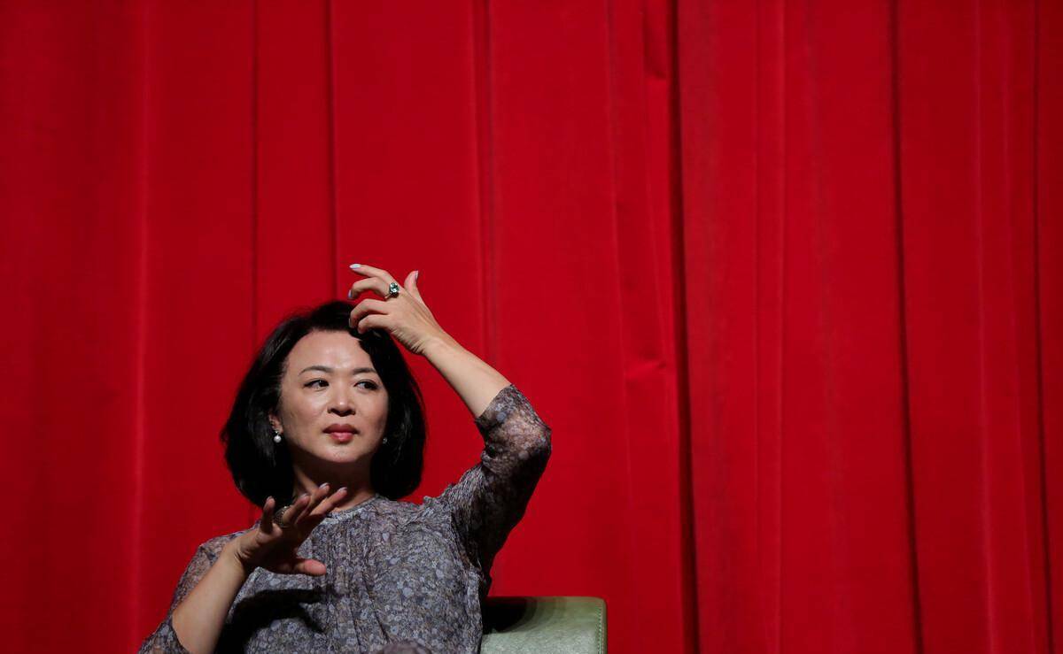 朱丹调侃道:你是男生还是女生?看金星如何霸气回怼圈粉无数