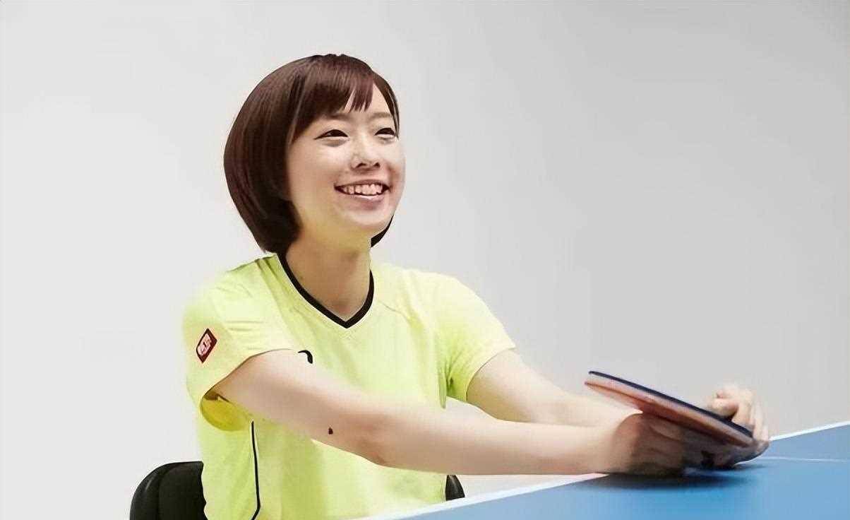 普通职员夏露为何能嫁给马龙?18岁时果断追求,石川佳纯再谈马