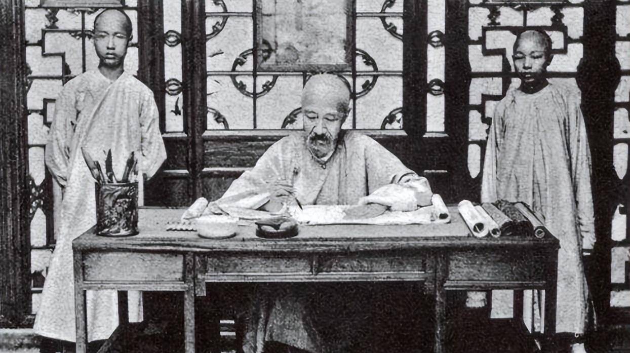 他听后甩手就走_辜鸿铭_中国_张之洞