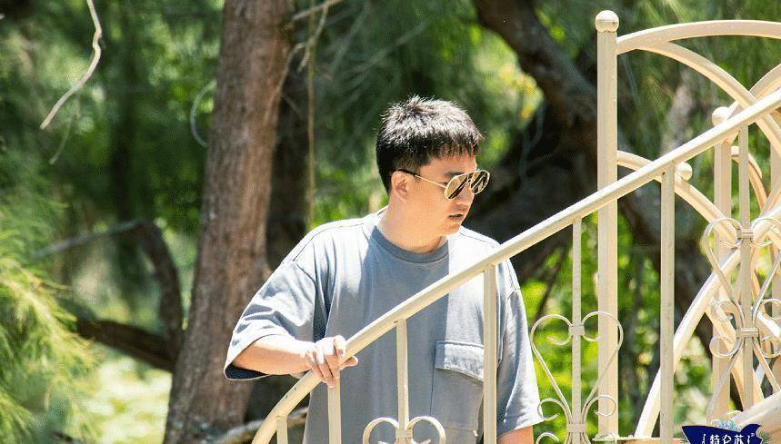 原创原创向往6疑似请洗碗阿姨被网友质疑看张航希导演如何回应