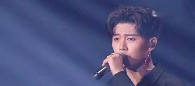 原创为爱尖叫晚会任嘉伦谭松韵同台未同框不禁让人意难平