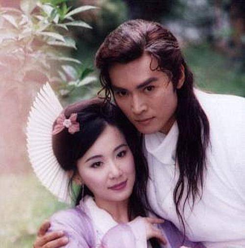 难以再现的高颜值组合,但主角沉寂,配角终成大佬_吴京_贾静雯_俞飞鸿