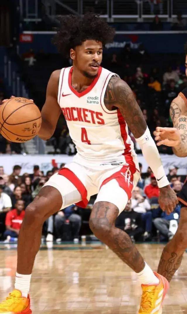 nba火箭对阵公牛杰伦格林继续爆发火箭半场领先但公牛反击势不可挡