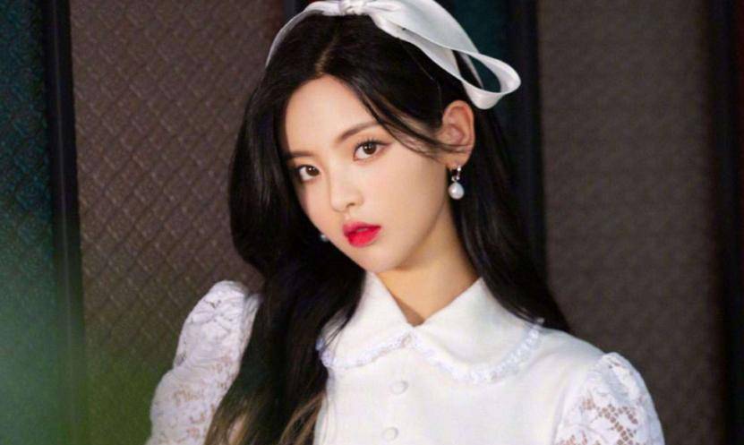 原创演技差被吐槽杨超越本人回应认为自己是个灰姑娘