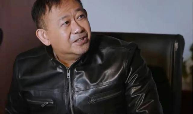 连看江河日上四集没有被黄志忠迷住被这个小配角给圈了粉