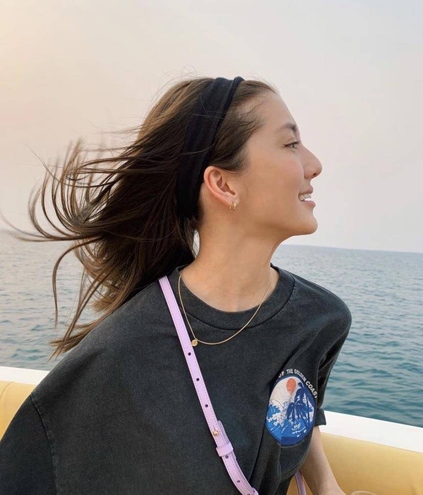 原创有少女杨采妮之称27岁的吴千语晒出美照您是否喜欢她