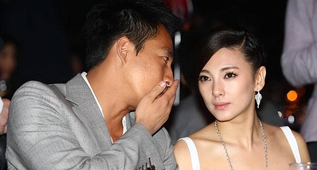 李小璐_贾乃亮_闫妮