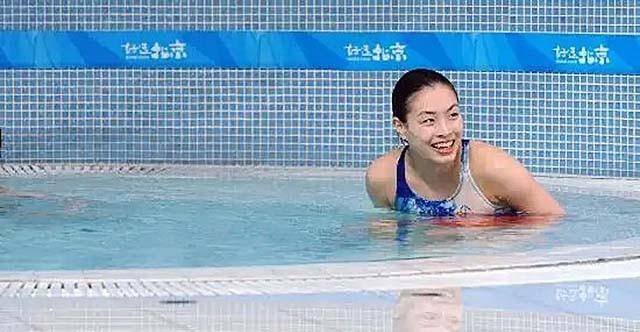 原创跳水皇后吴敏霞追平郭晶晶记录退役嫁平民老公今生二胎