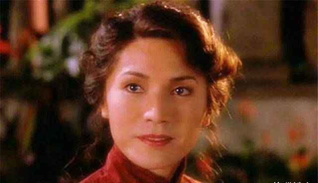 原创亚洲第一美男尊龙幼年被弃街头成年感情不顺今在北美终老