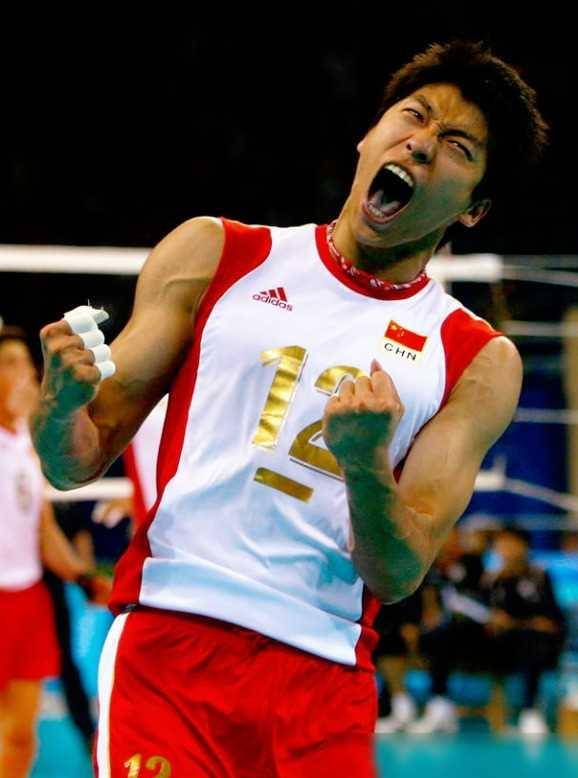原创男排国手沈琼运动生涯多悲欢39岁终成家