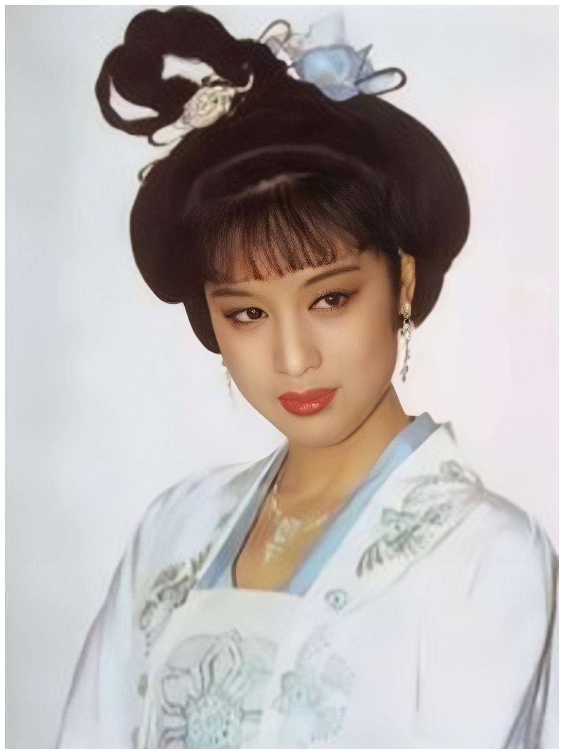 李建群与导演同居27年没名分63岁遗憾离世2年后男朋友随她而去