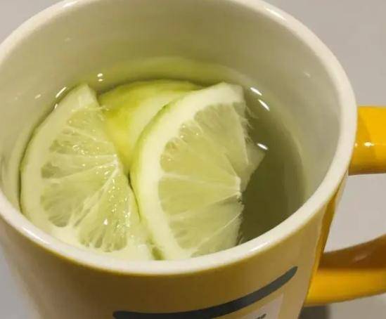 喝柠檬水能抗癌?告诉你真相
