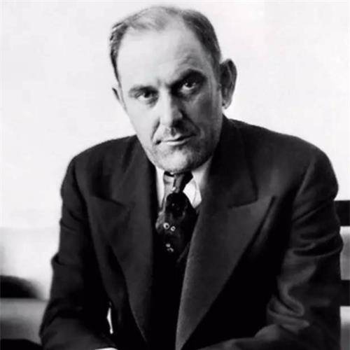 维克多·拉斯体格,1890年出生在捷克斯洛伐克的波西米亚,维克多的父亲