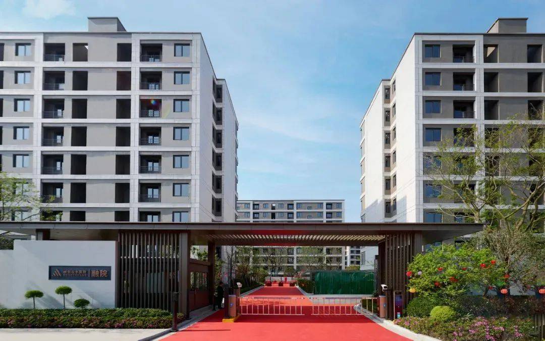 融创山水宸院实景图03印河湾"9月交付,从空间到生活 ,美好相逢