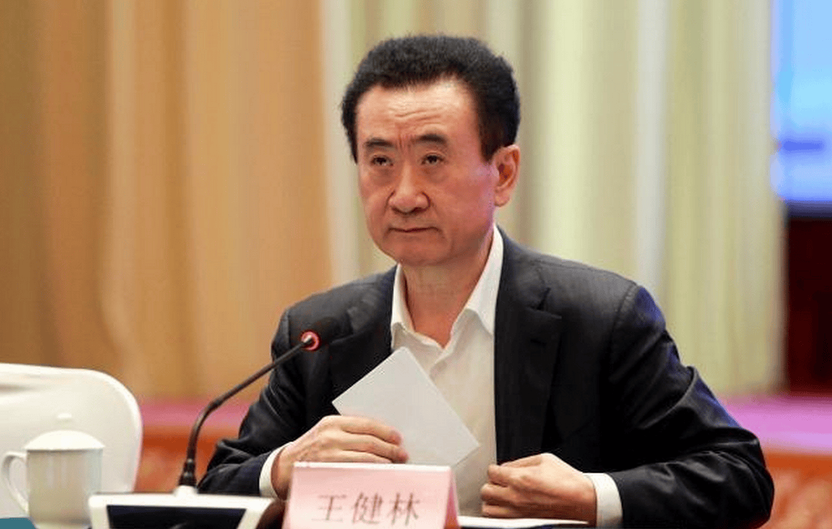 原创危机警报再次拉响王健林超162亿股权起纷争14座万达广场被卖
