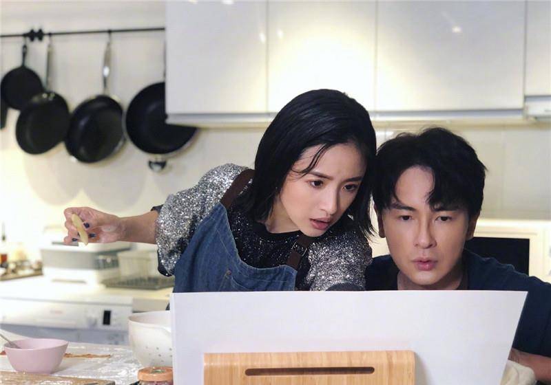 原创活久见郑元畅林依晨再次合体多年过去两人依旧拥有情侣感