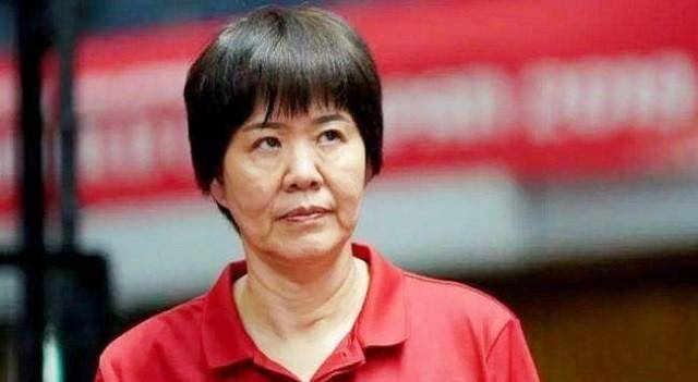 2004年因花洒被郎平踢出国家队排球天才张锦文后来境况如何