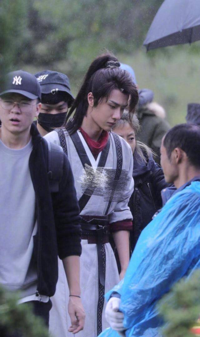 原创原创有匪路透照王一博帅气难挡赵丽颖面部浮肿竟撞脸谢娜