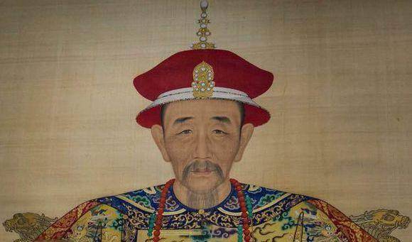 胤礽贵为皇太子但是生母早逝,为平衡胤礽权势,故将皇六子取名"胤祚"