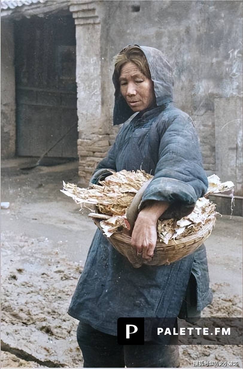 原创河南灾区纪实难民们的食物选择从树皮到观音土