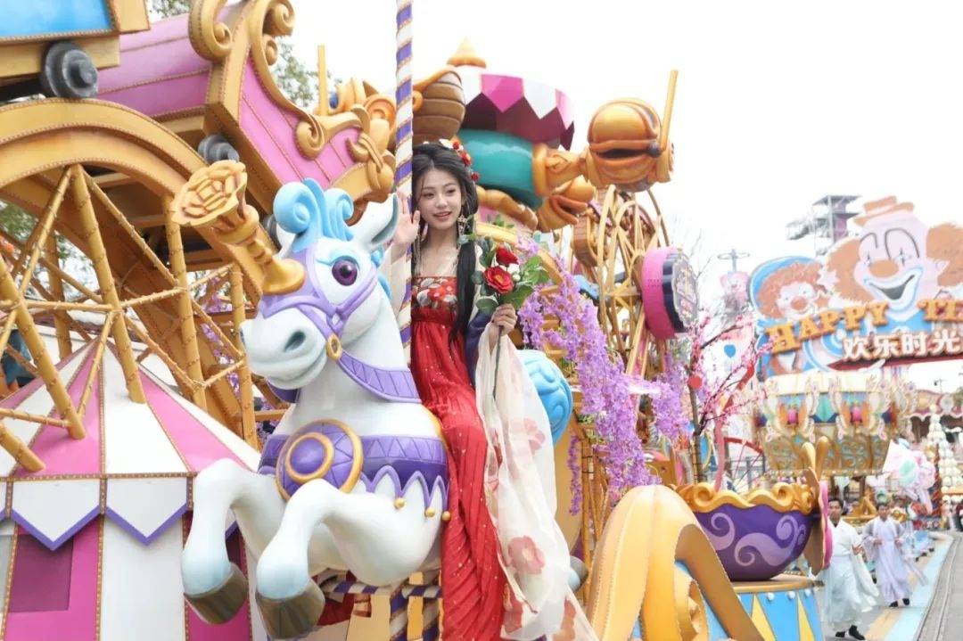 国潮文化节混搭热门小说松江企业与上海欢乐谷破圈合作