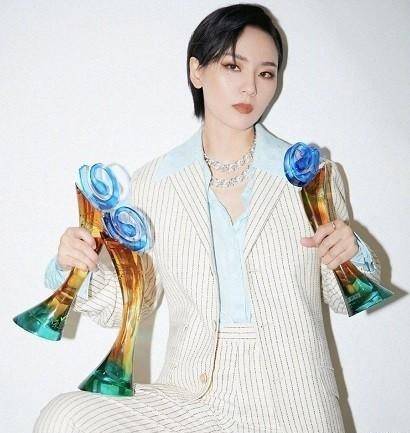 原创35岁周笔畅虽然单身但生活照样过得充实