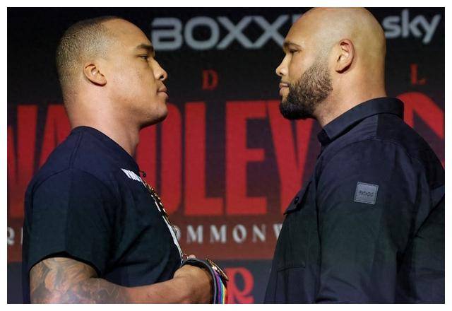 未来之战,弗雷泽·克拉克对决沃德利,赛事推广人点赞!