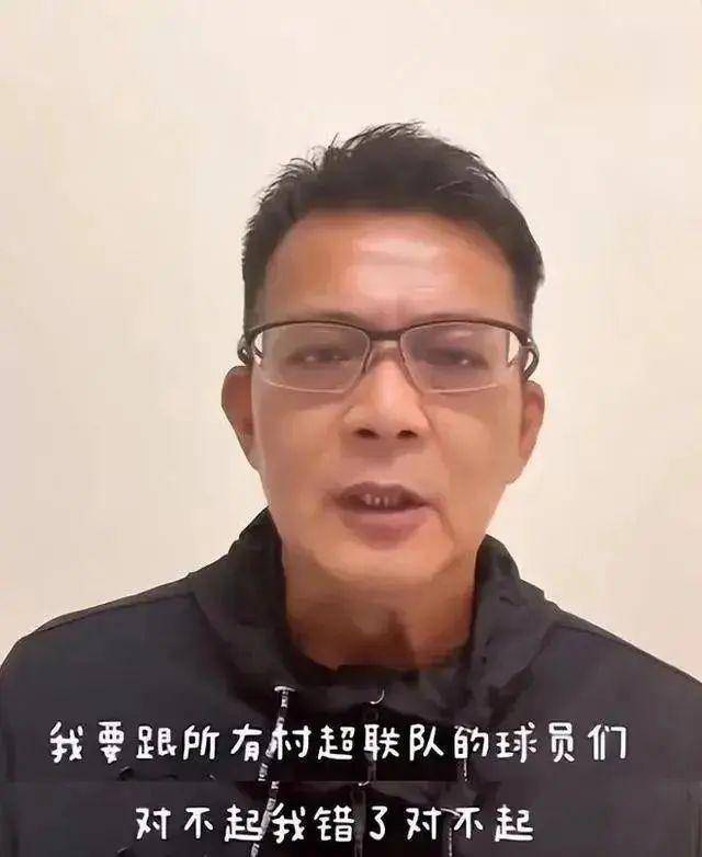 1977年出生的言承旭,出道后便是备受瞩目的偶像组合f4的成员之一.