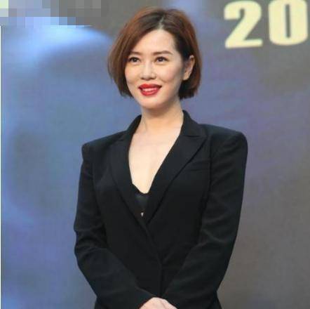 原创10年斩获8个影后,徐峥:她才是真正的演员_余男_王全安_事业