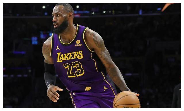 美媒五档分类史上最强球员库里欧文詹姆斯遭质疑