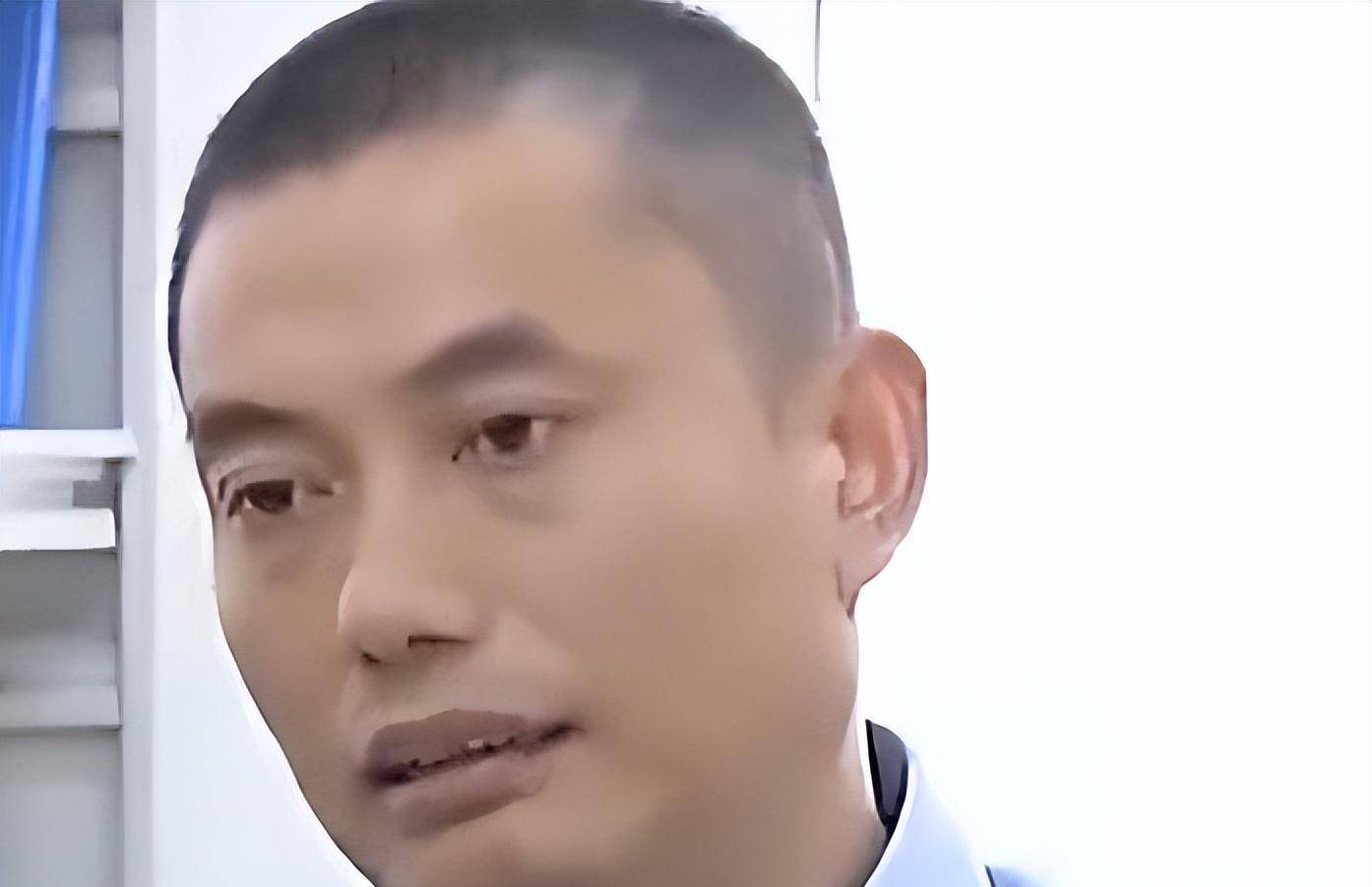 原创2013年江西77岁老人锒铛入狱狱警点名发现不对劲一查是三假犯