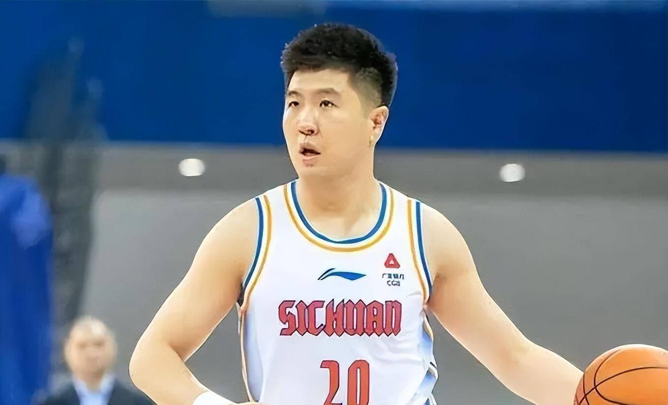 原创这一夜辽宁队的体面被周俊成撕了个粉碎