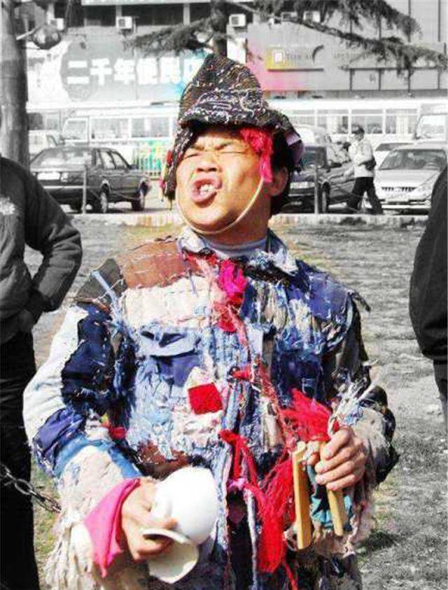 原创中国超牛乞丐宋天福80年代乞讨成万元户如今身家千万还上节目