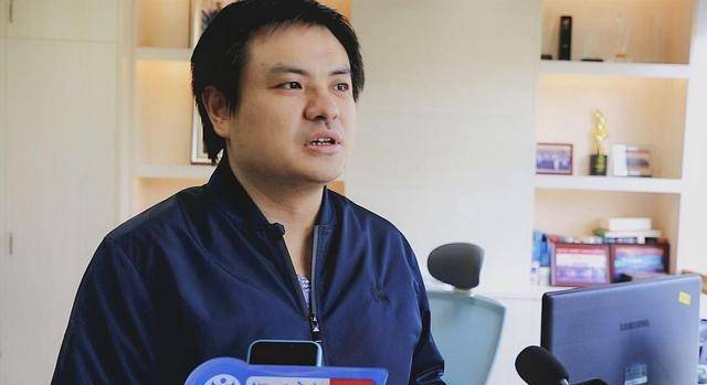 天才少年刘若鹏研制出隐身衣引起美国关注回国时百般受阻