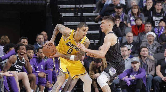 原创原创18分533命中率湖人三当家应该是他一人不高兴了