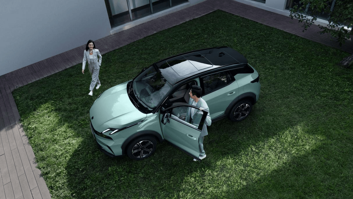 试驾领克06emp多重礼遇等你拿春日出行更精彩