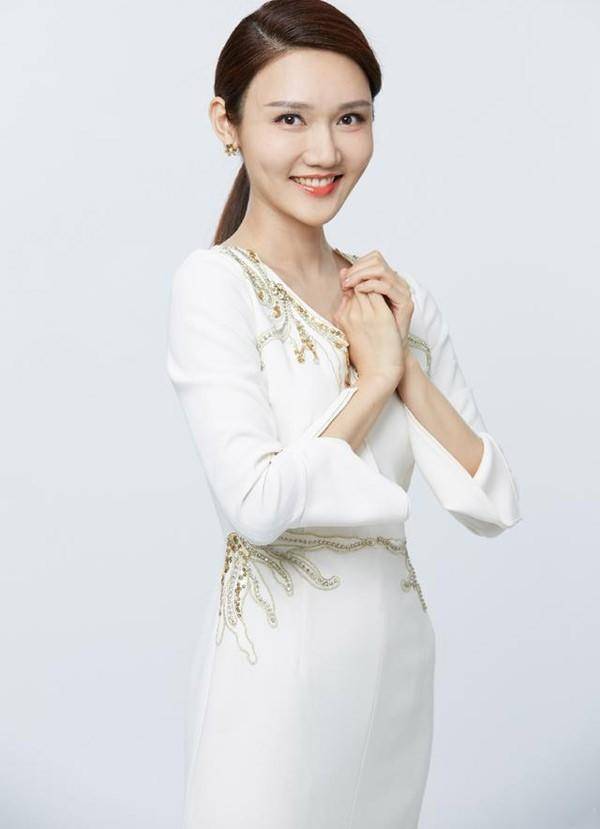 龙洋35岁没房没车没存款被称央视穷鬼择偶标准高到离谱