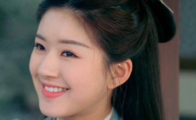 霍霍亡国公主,这5位仪态气质绝佳,傲气凛然是真绝美_小枫_彭小苒_李沁