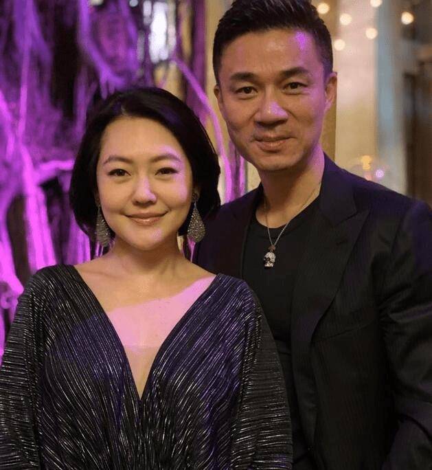 原创被老公说恶心向吴奇隆表示家暴小s为何隐忍多年不分手