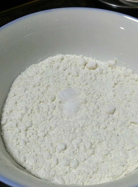 韭菜鸡蛋的最新搭配,皮薄馅大,酥脆爽口,早学早享受美味_面糊_椒盐