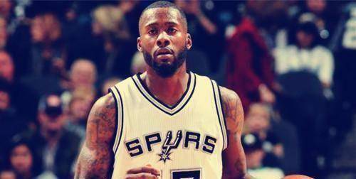 加盟,李洪庆大手笔,四细节预示可助飞辽宁_乔纳森西蒙斯_梅奥_库里