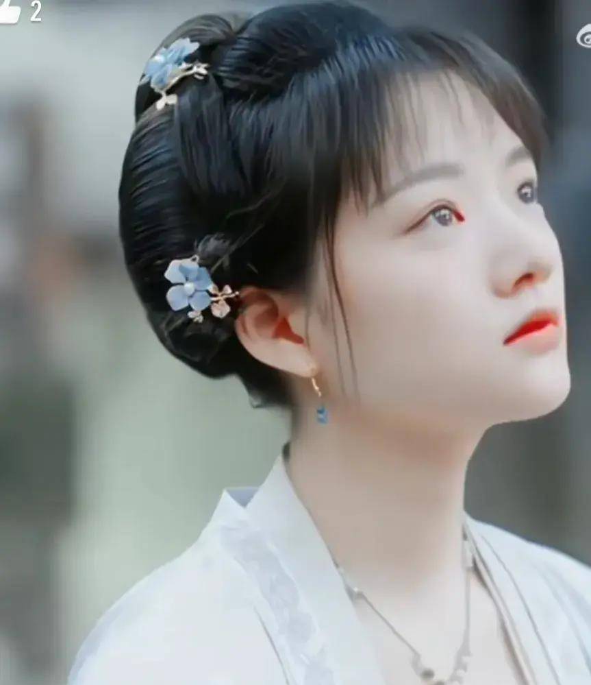 任敏的脸就是一道坎,太吃服化道了,难怪不被网友接受