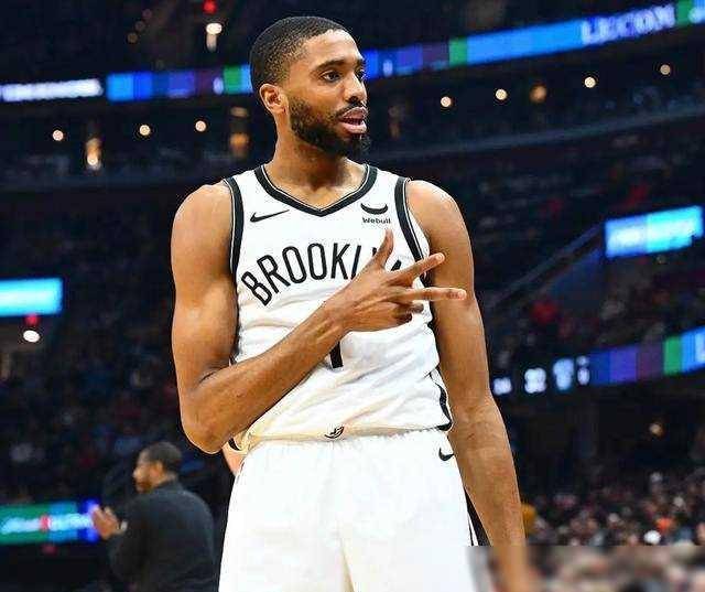 敬爱的nba铁人传奇-连续出战500场的米卡尔·布里奇斯_全勤_比赛_精神