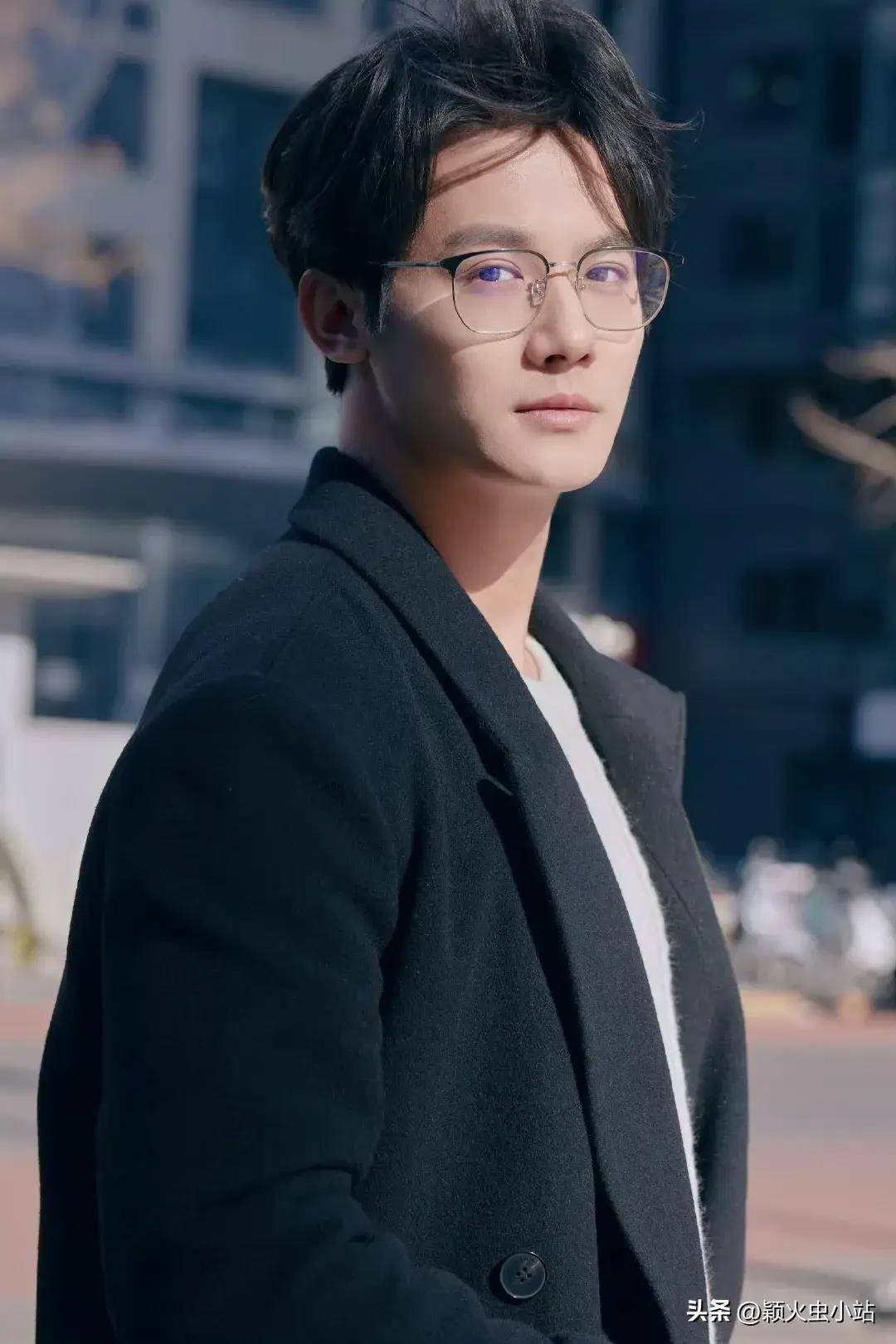 327娱乐杨紫王一博龚俊赵丽颖任嘉伦成毅李一桐热巴鹿晗郑业成