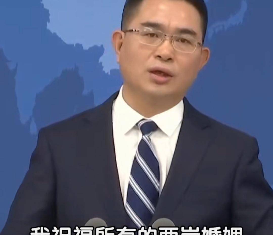 汪小菲晒钻戒求婚成功未婚妻和大s祖籍相同网友辣评台性恋