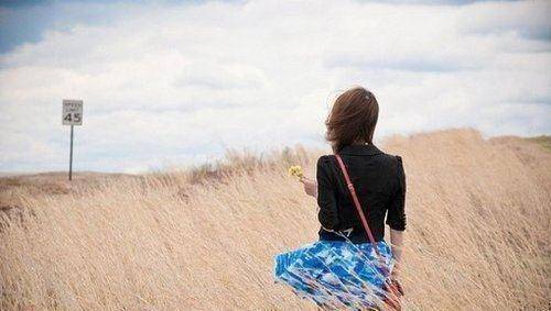 二十五,每当在人海中与你擦肩而过,你可知道我心中有多高兴.