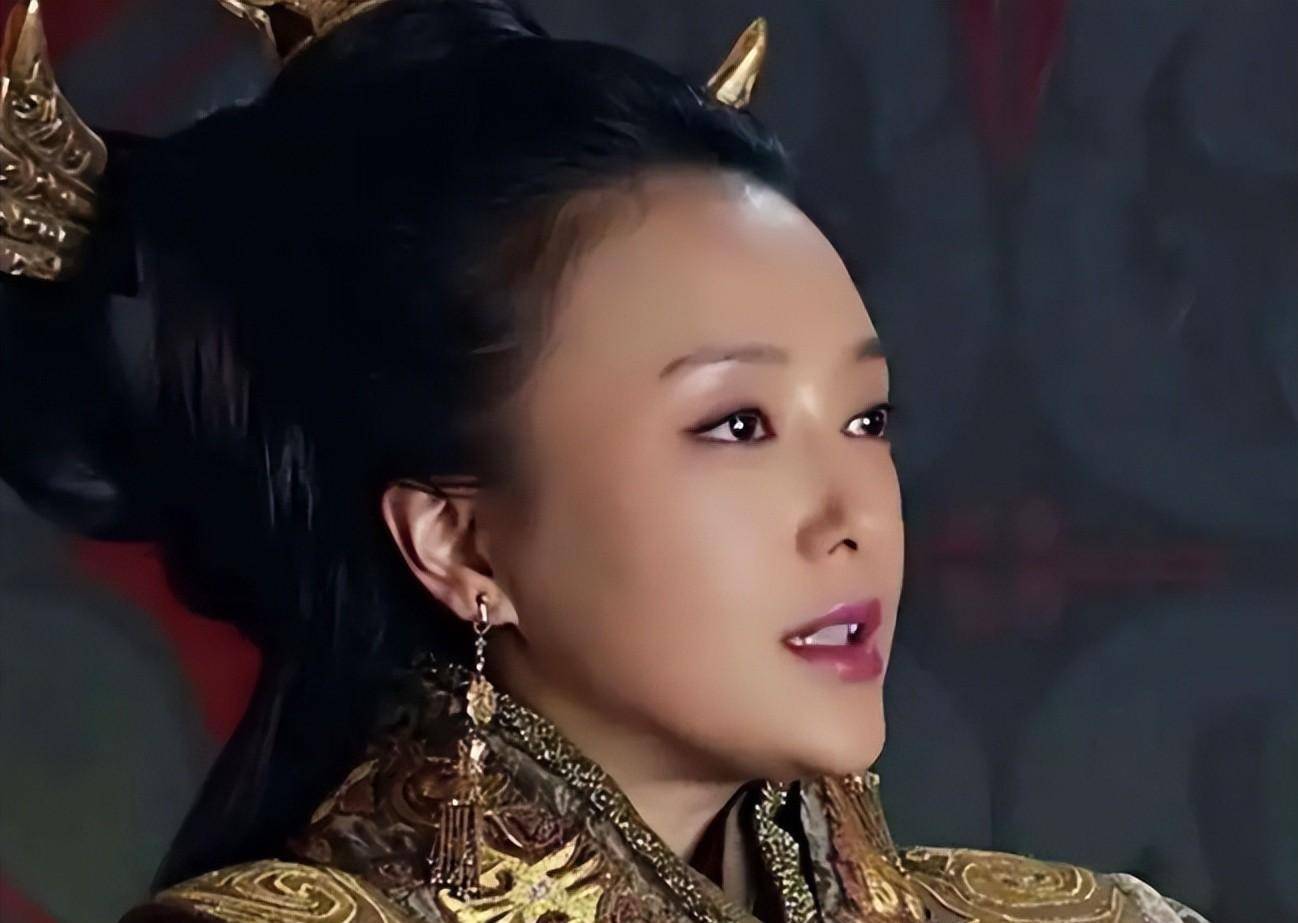 原创历史上喜欢玩弄权力的女人吕雉武则天慈禧三个人而已