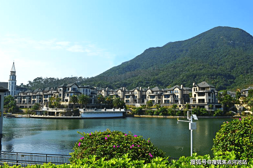 莲湖山庄东莞莲湖山庄开发商售楼处丨莲湖山庄欢迎您丨莲湖山庄别墅